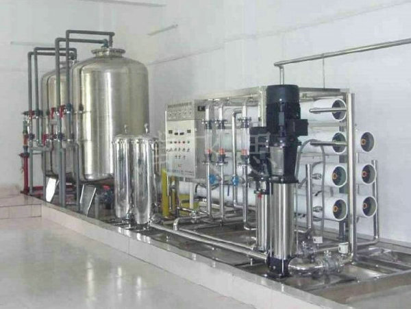 工厂饮用水设备的3个使用注意事项